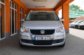 Volkswagen Touran 1.6 Trendline (Manuális) (2008)